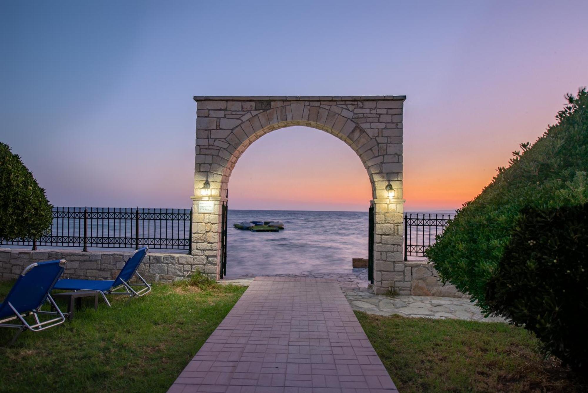 Porto Iliessa Ξενοδοχείο Αργάσι Εξωτερικό φωτογραφία